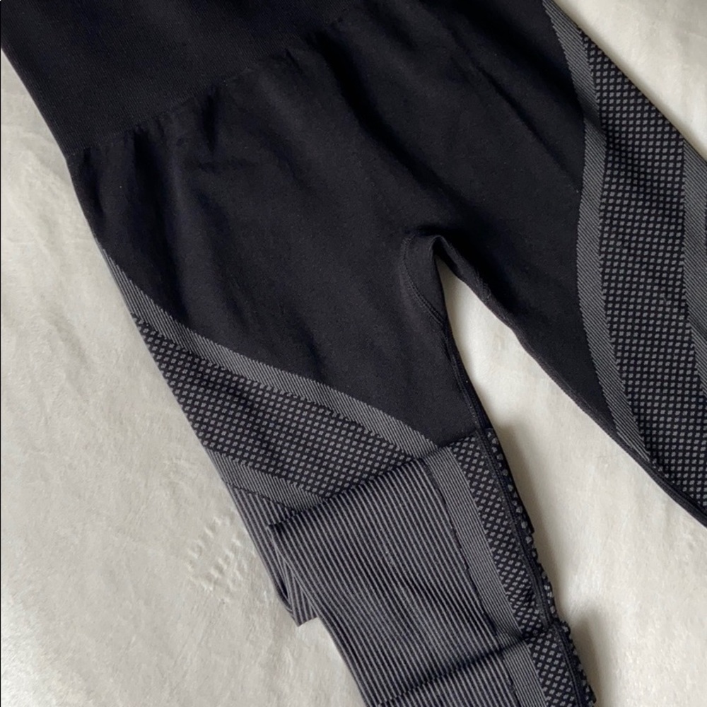 Fabletics Set - image 7